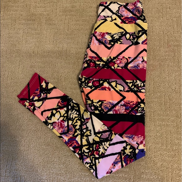 EUC LuLaRoe OS Leggings - Picture 5 of 8